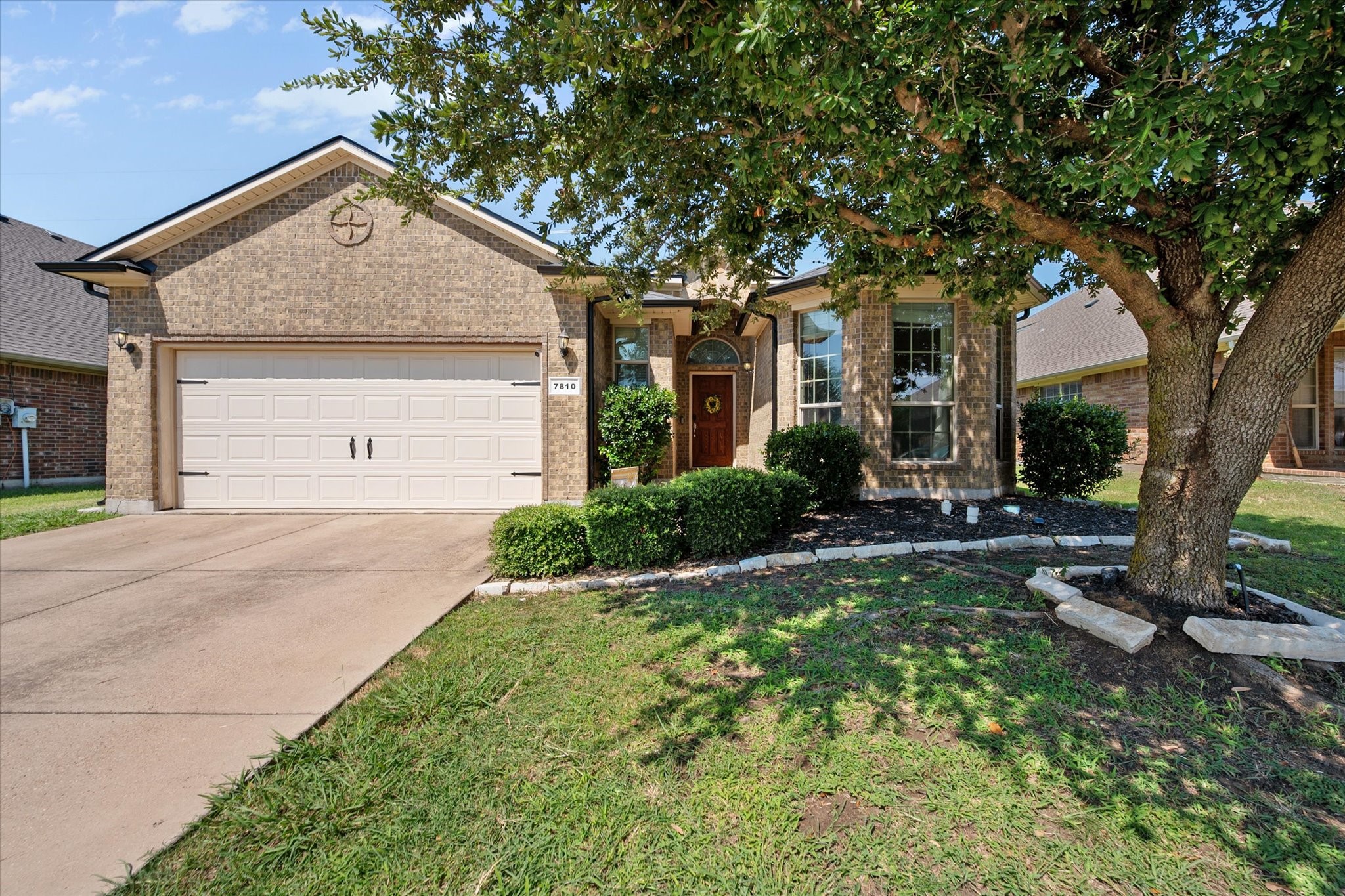 7810 Black Willow Lane Arlington TX 76002