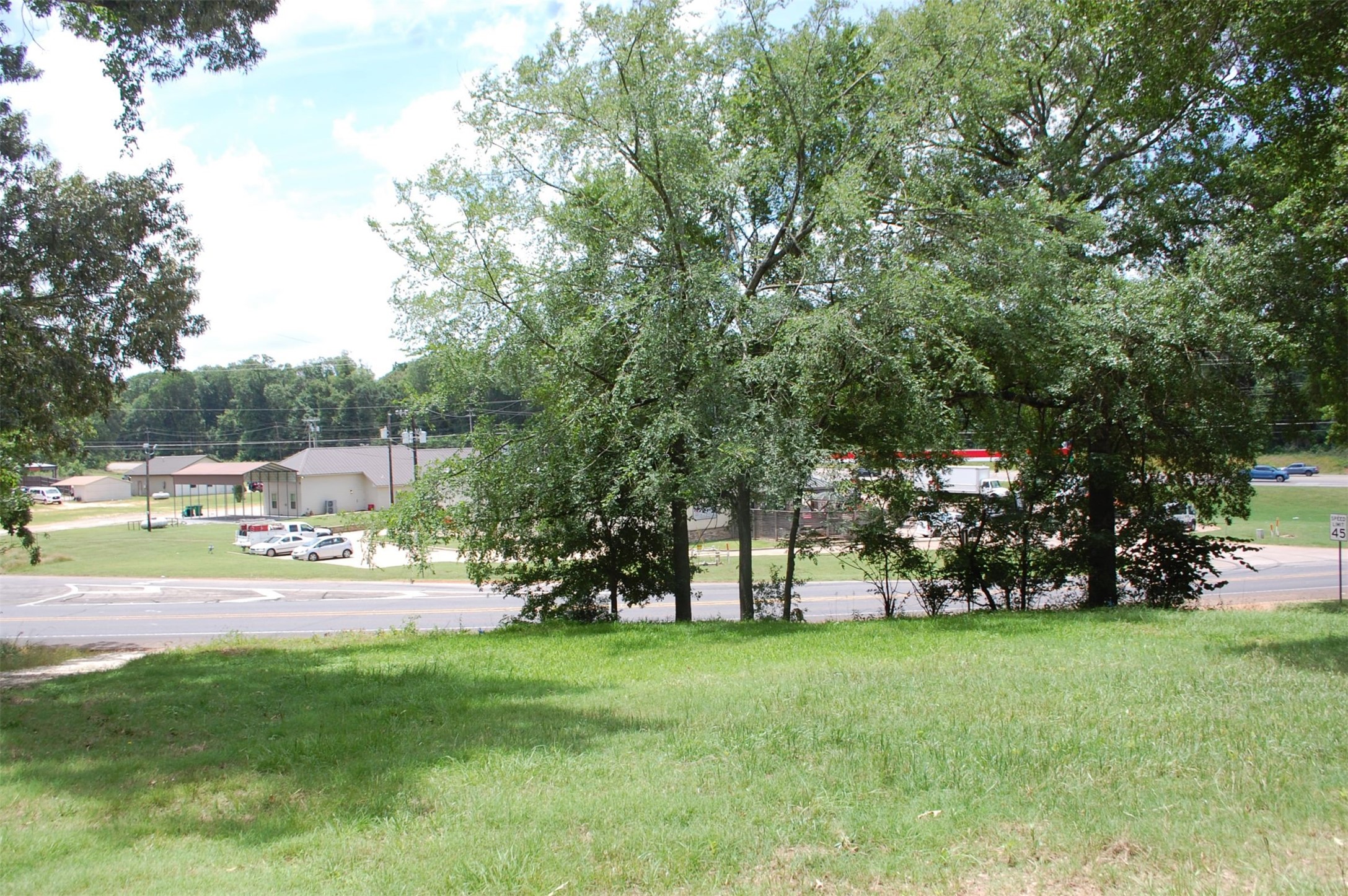 1279 E Us Highway 84 Palestine TX 75801