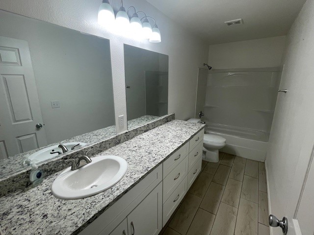 1816 Hidden Valley Road Granbury TX 76049