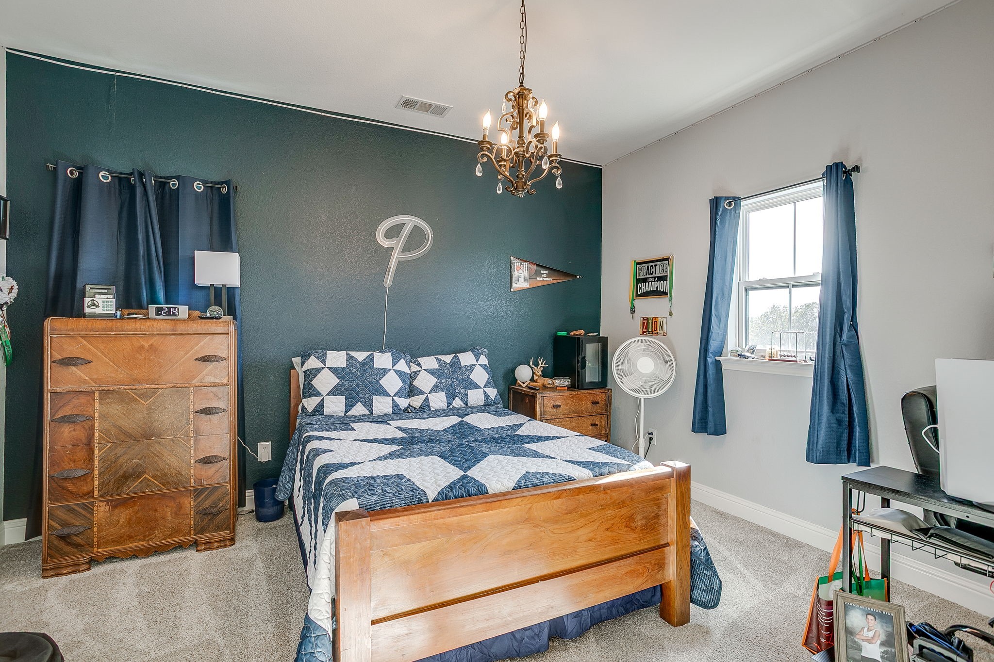 194 County Road 3551 Paradise TX 76073