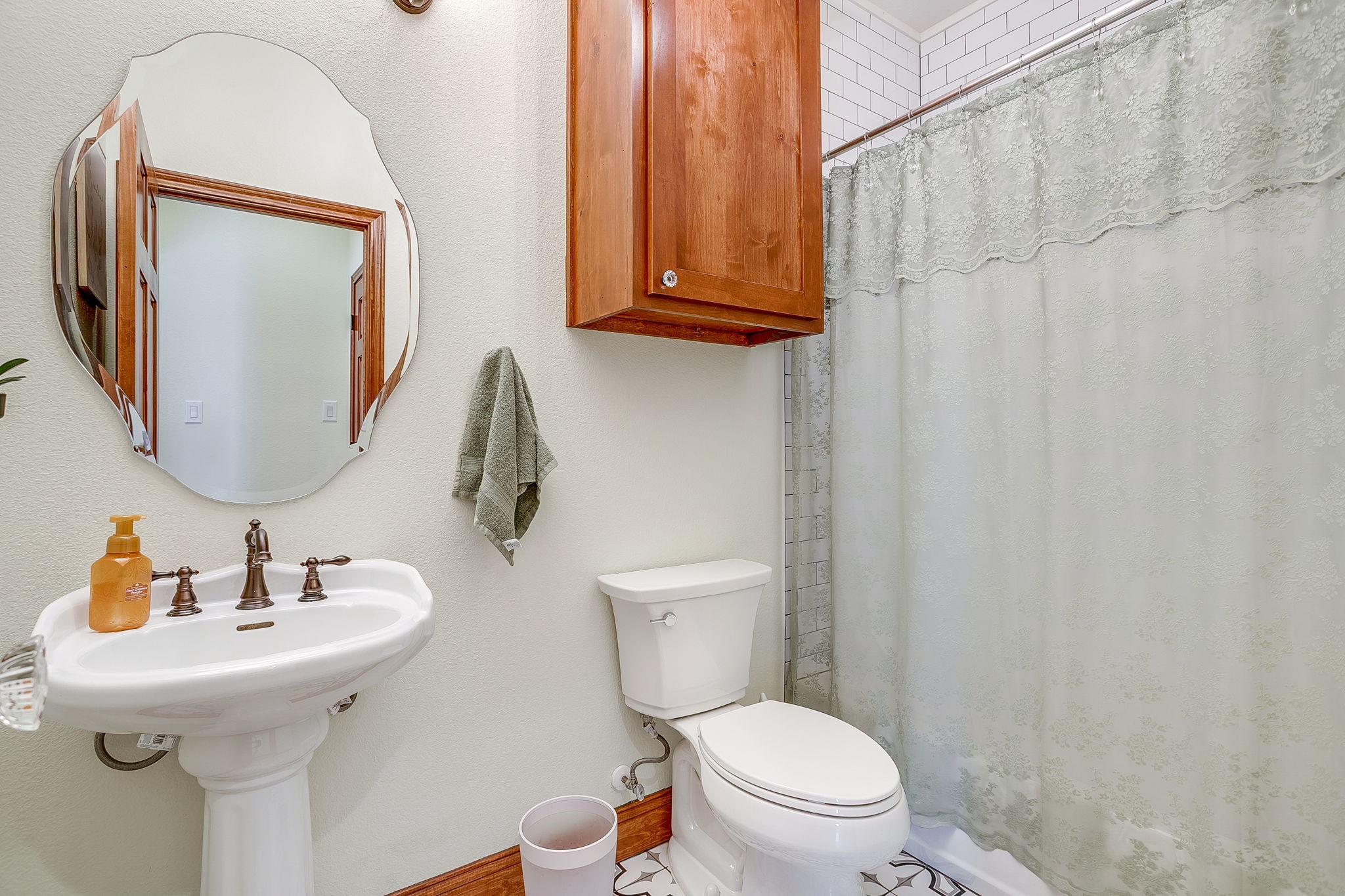 194 County Road 3551 Paradise TX 76073