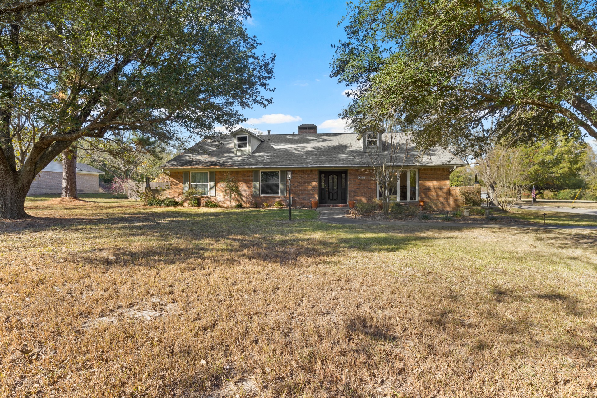 110 Magnolia Street Pittsburg TX 75686