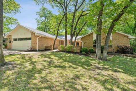 712 Tanglewood Lane Arlington TX 76012