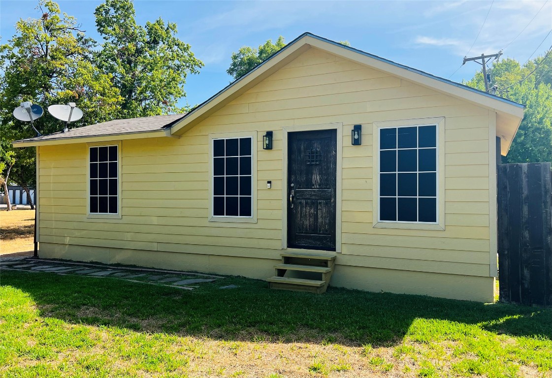 111 S 5th Street Crandall TX 75114