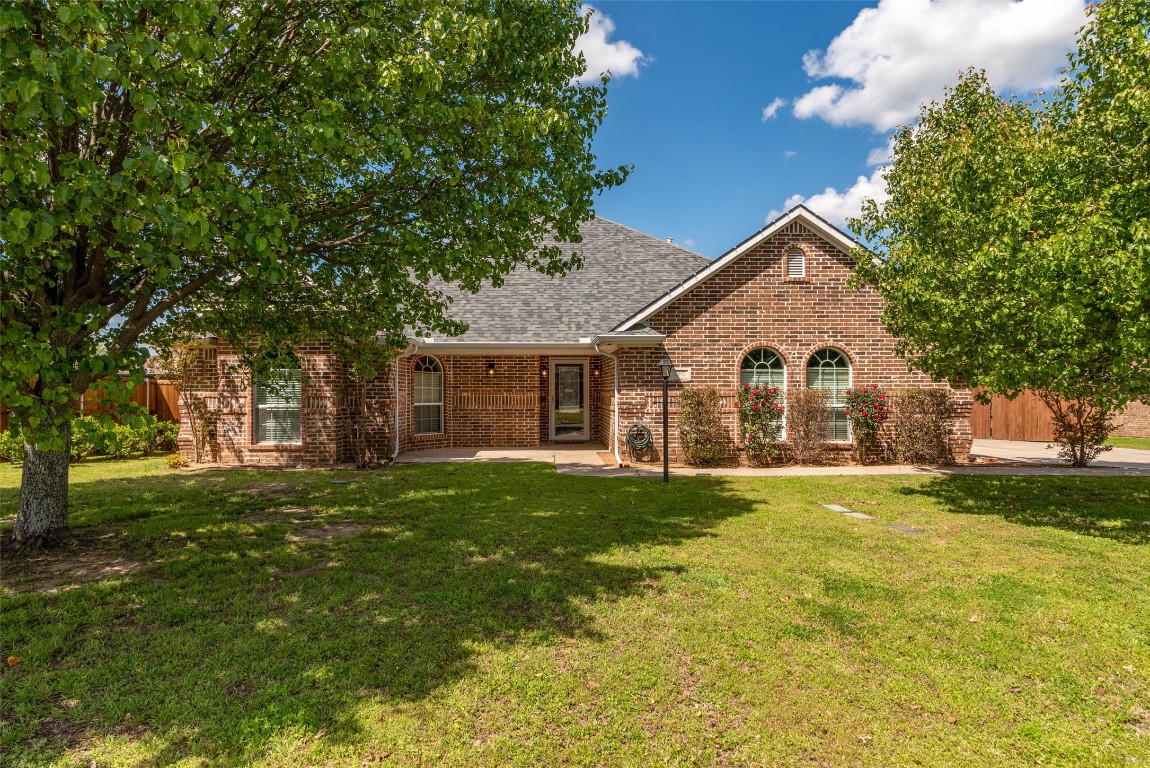 160 Chrissa Drive Pottsboro TX 75076