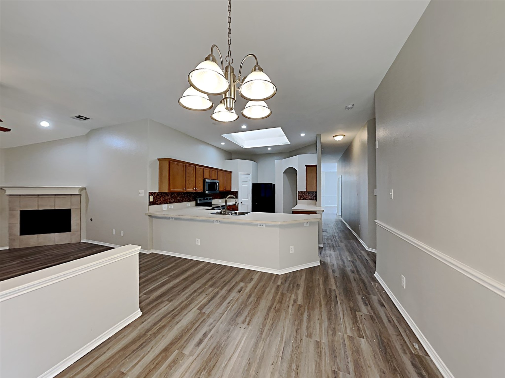 617 Oak Hollow Trail Saginaw TX 76179