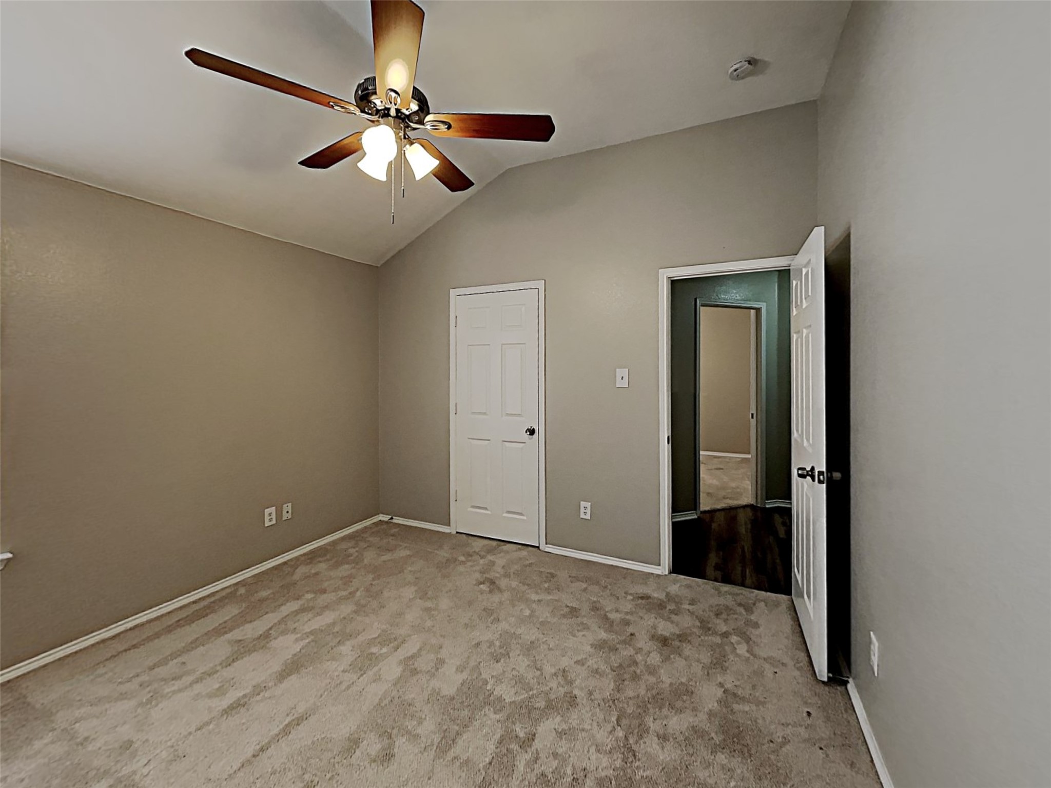 617 Oak Hollow Trail Saginaw TX 76179