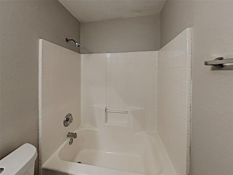 617 Oak Hollow Trail Saginaw TX 76179