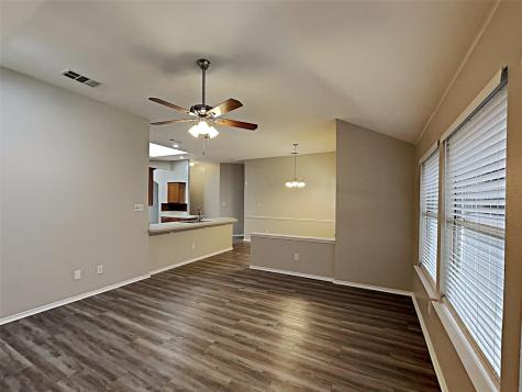 617 Oak Hollow Trail Saginaw TX 76179
