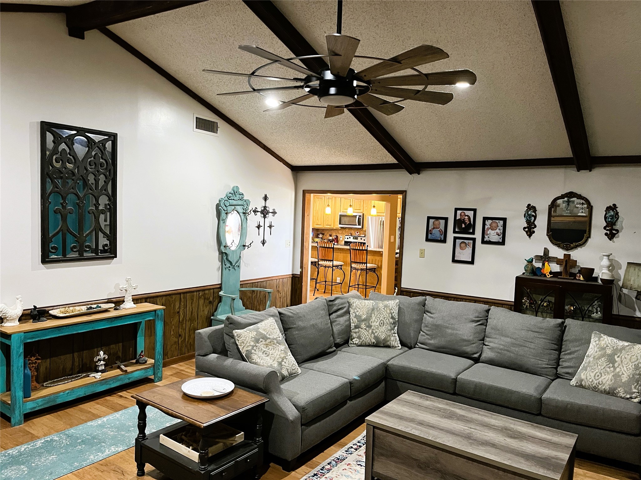 203 Jane Street Groesbeck TX 76642