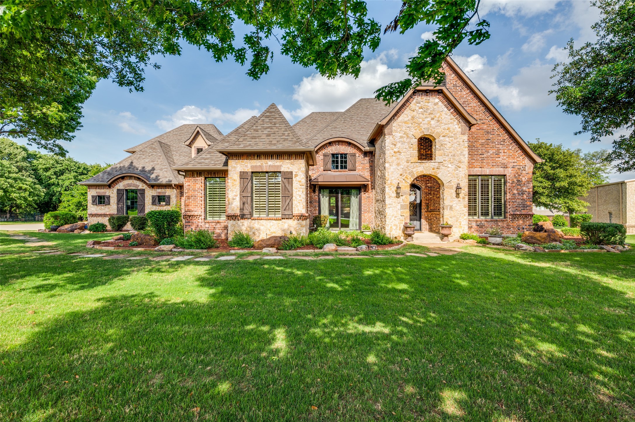 150 Hidden Valley Airpark Shady Shores TX 76208