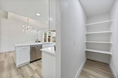 5706 Banting Way Dallas TX 75227