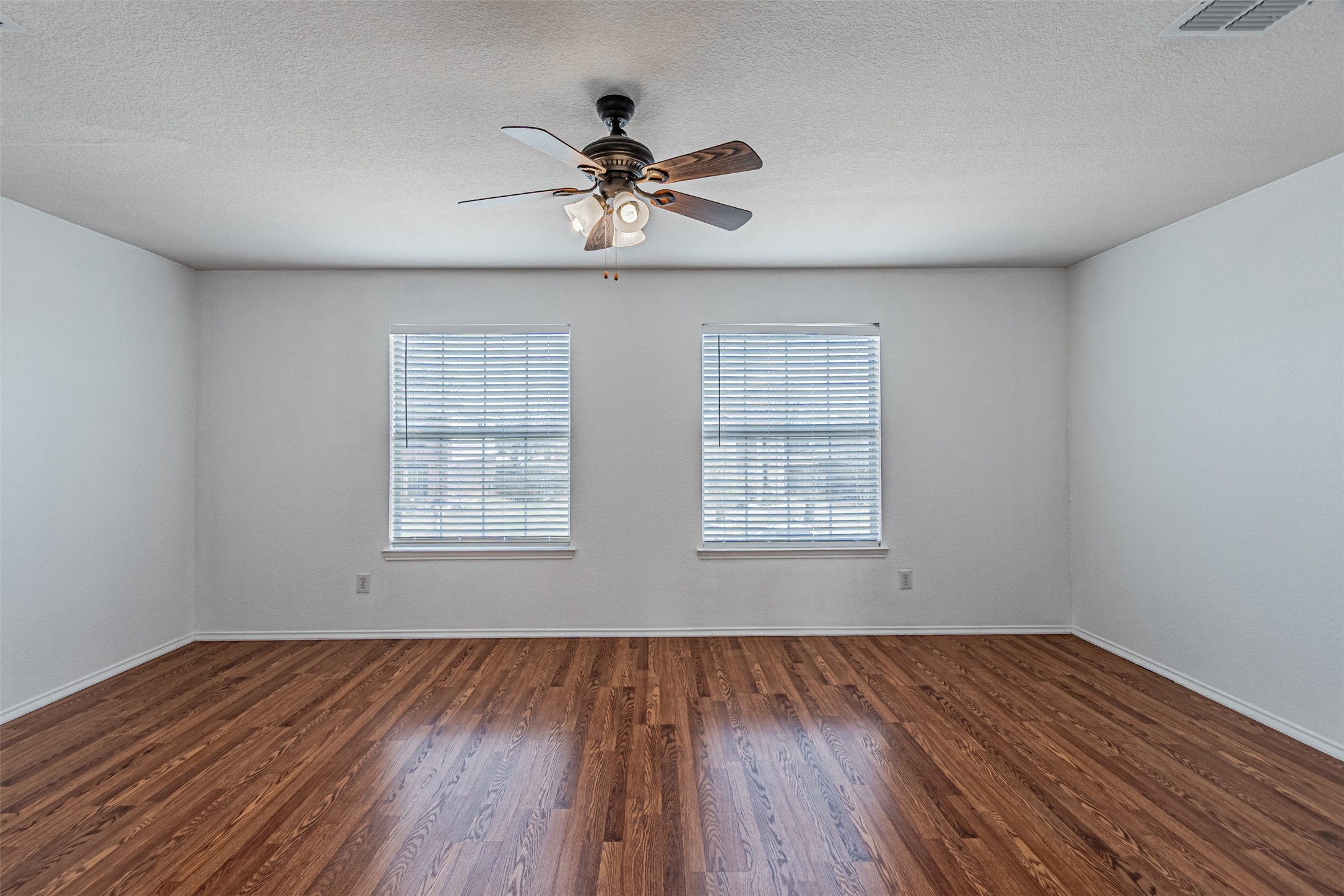 7804 Hidden Path Lane Denton TX 76210