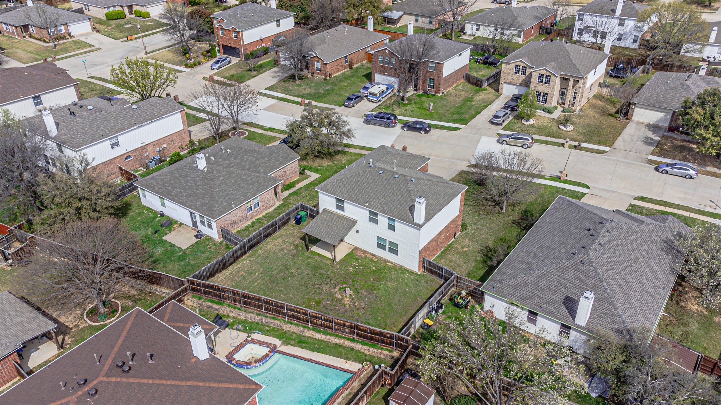 7804 Hidden Path Lane Denton TX 76210