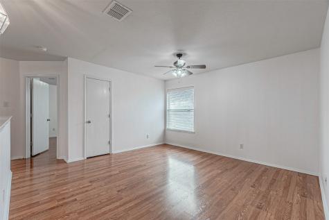 7804 Hidden Path Lane Denton TX 76210