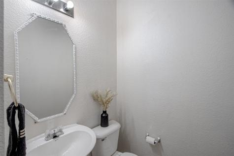 7804 Hidden Path Lane Denton TX 76210
