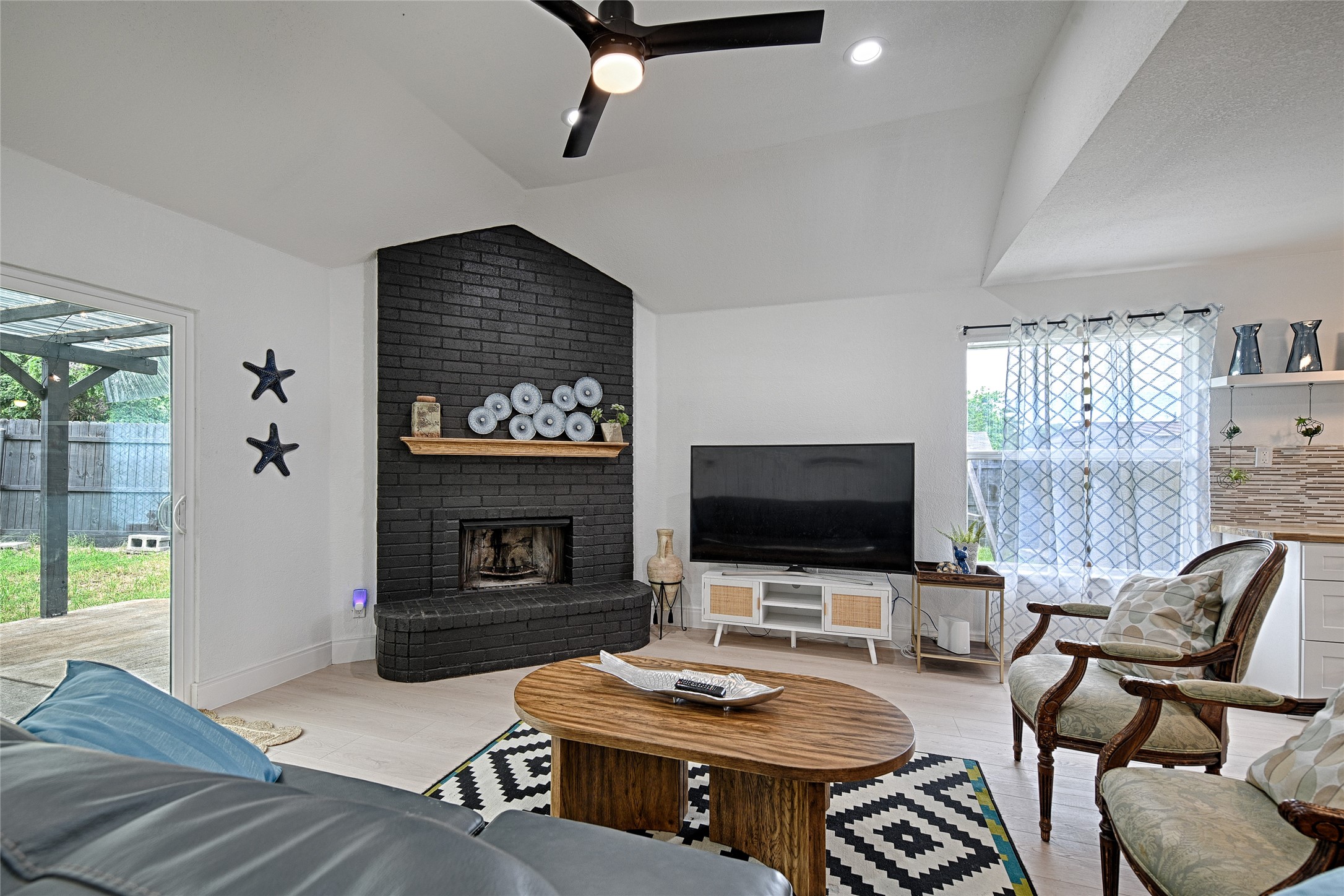 4544 N Shore Drive The Colony TX 75056
