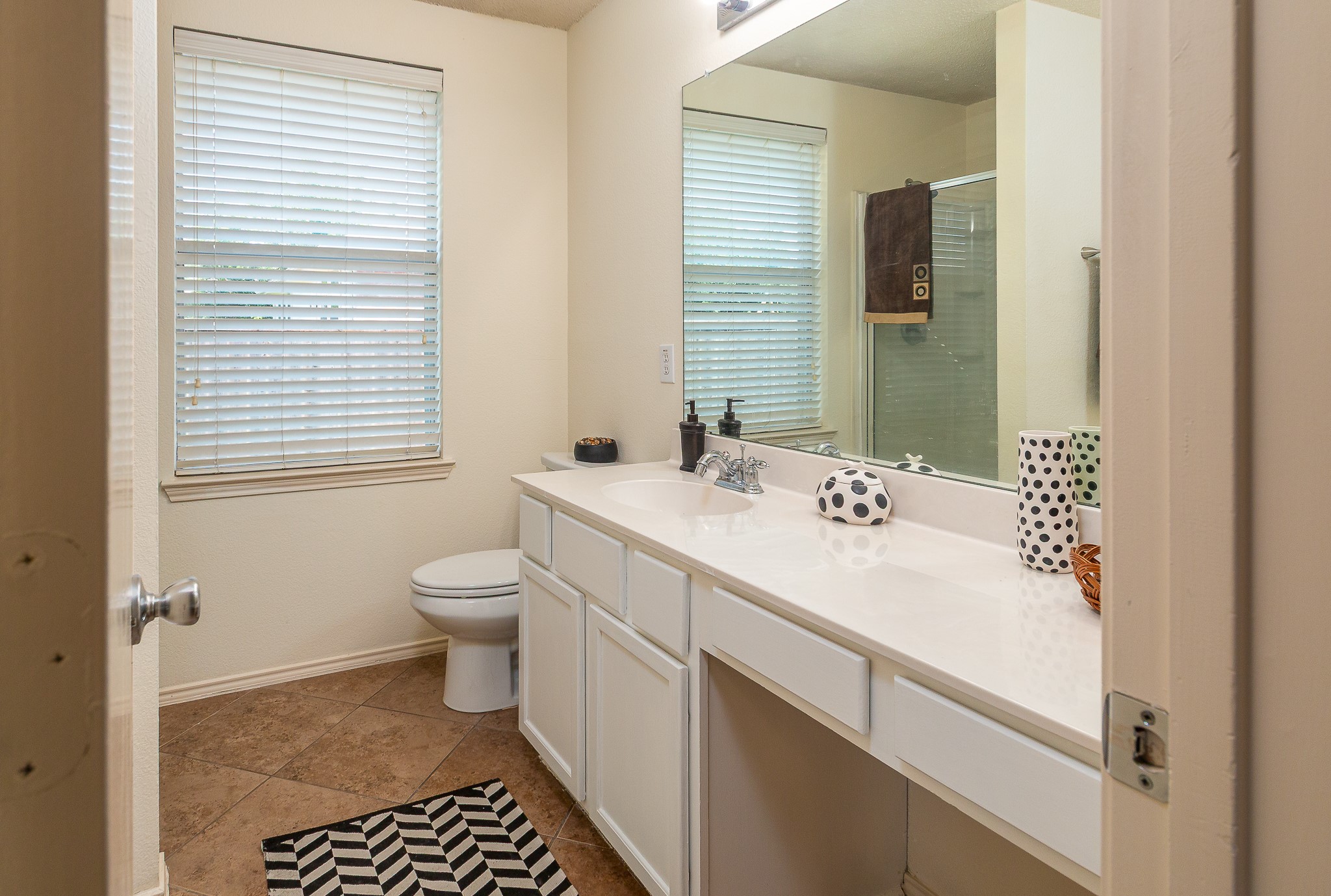 107 Hazelnut Forney TX 75126