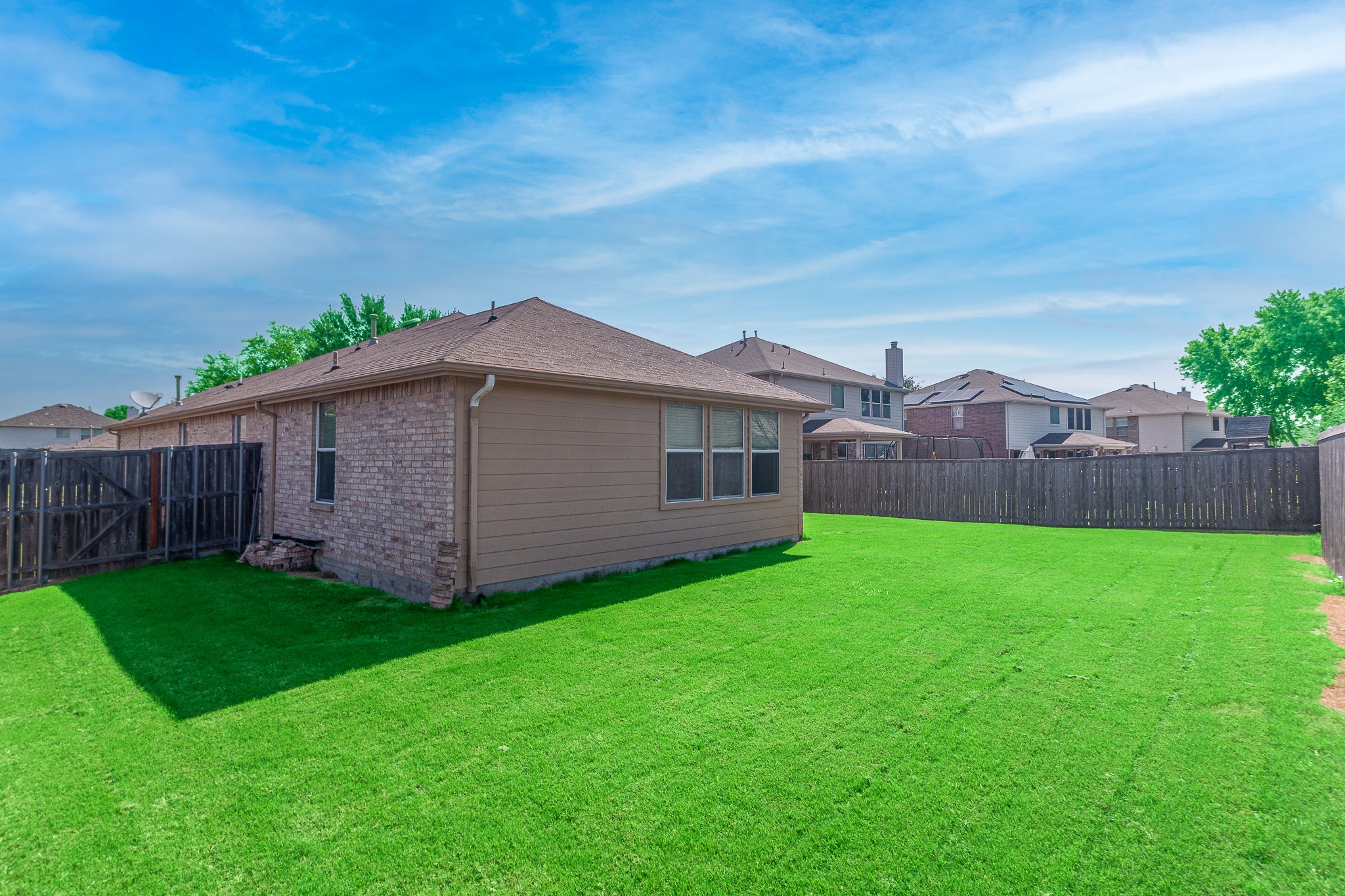 107 Hazelnut Forney TX 75126
