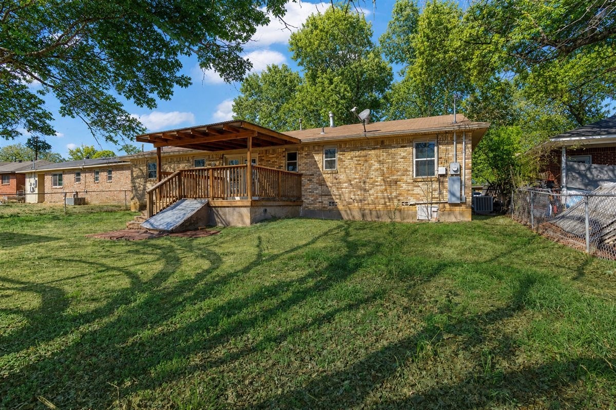 2922 Stafford Drive Denison TX 75020