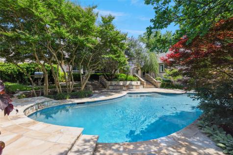 6015 Meadowcreek Drive Dallas TX 75248