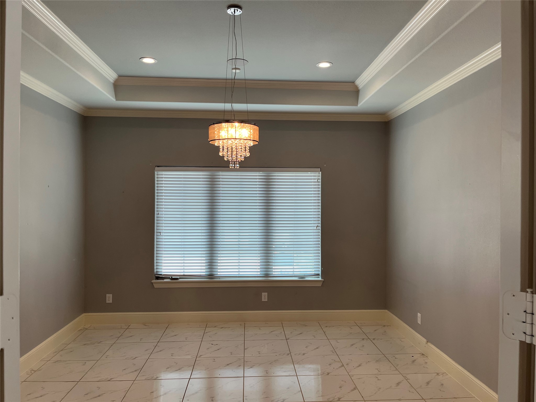 337 Lucille Street Irving TX 75060