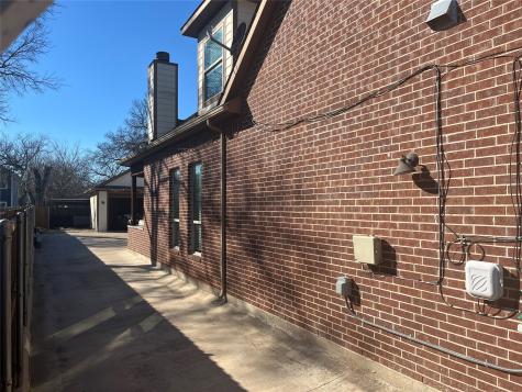 337 Lucille Street Irving TX 75060