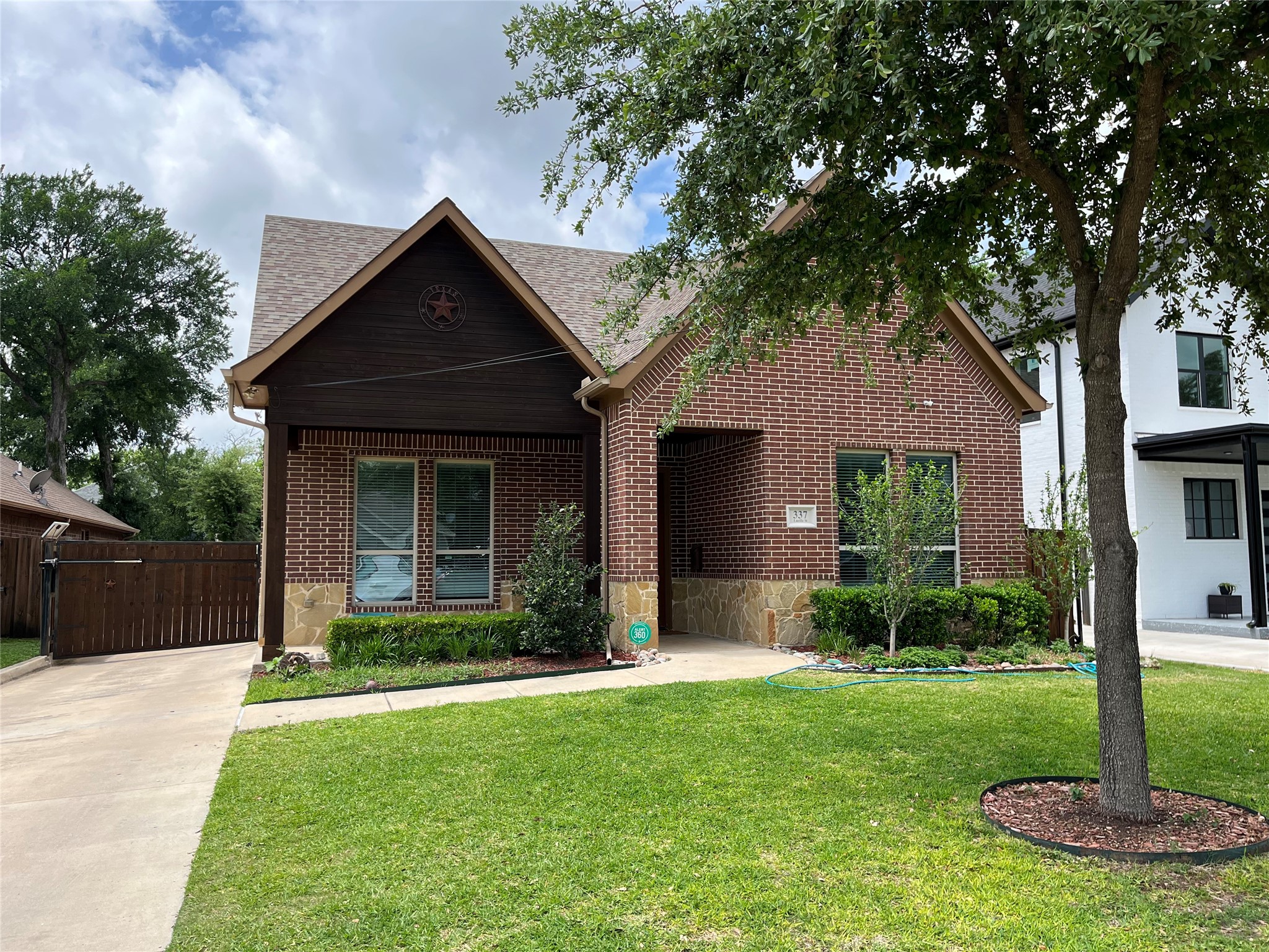 337 Lucille Street Irving TX 75060
