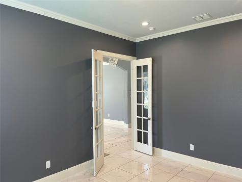 337 Lucille Street Irving TX 75060