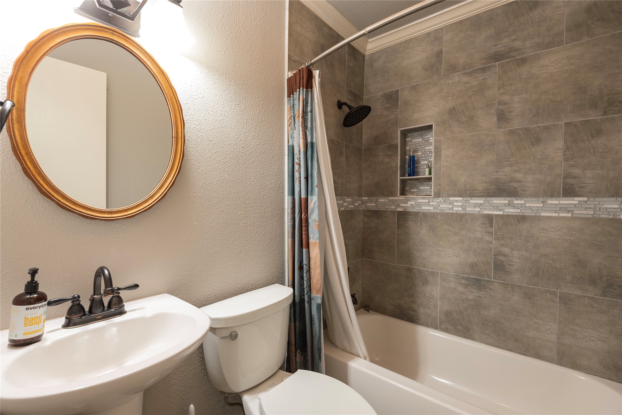 4142 County Road 1001 Mckinney TX 75071