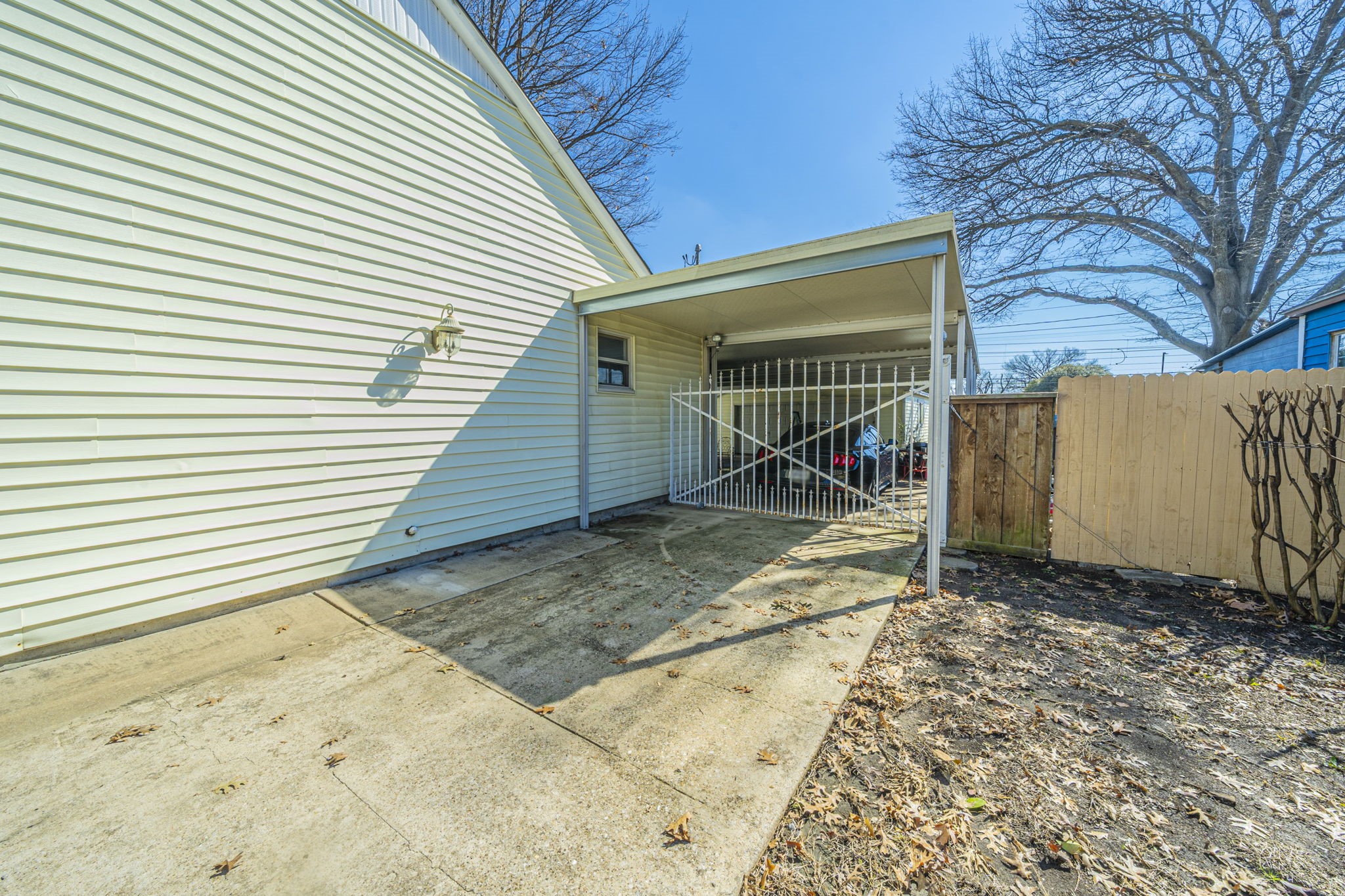 1206 Clinton Street Garland TX 75040