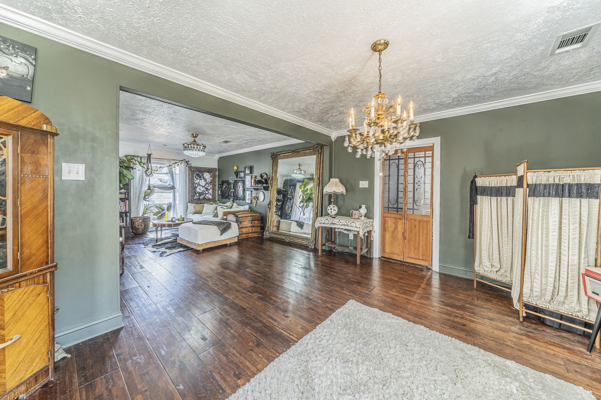 1206 Clinton Street Garland TX 75040