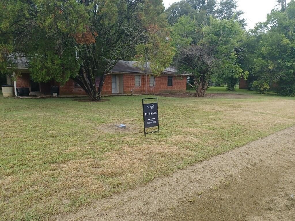 216 State Highway 309 Goodlow TX 75144