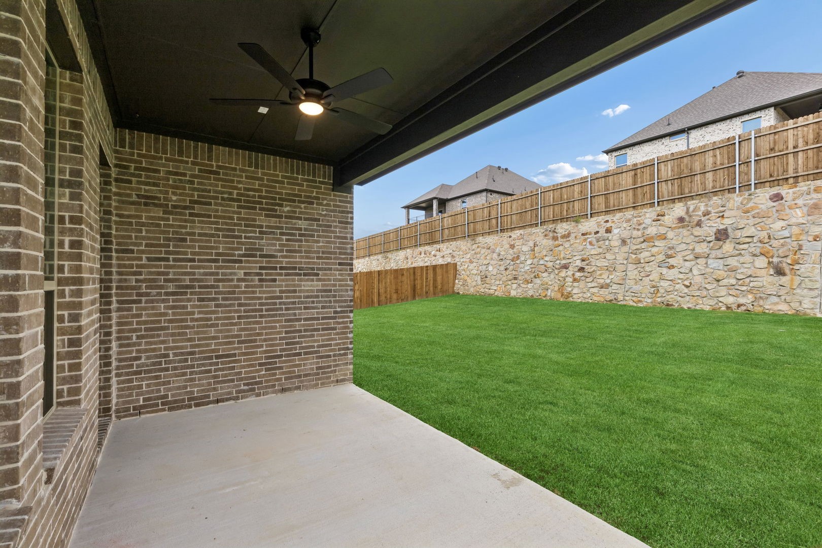 1011 Blue Mist Court Justin TX 76247