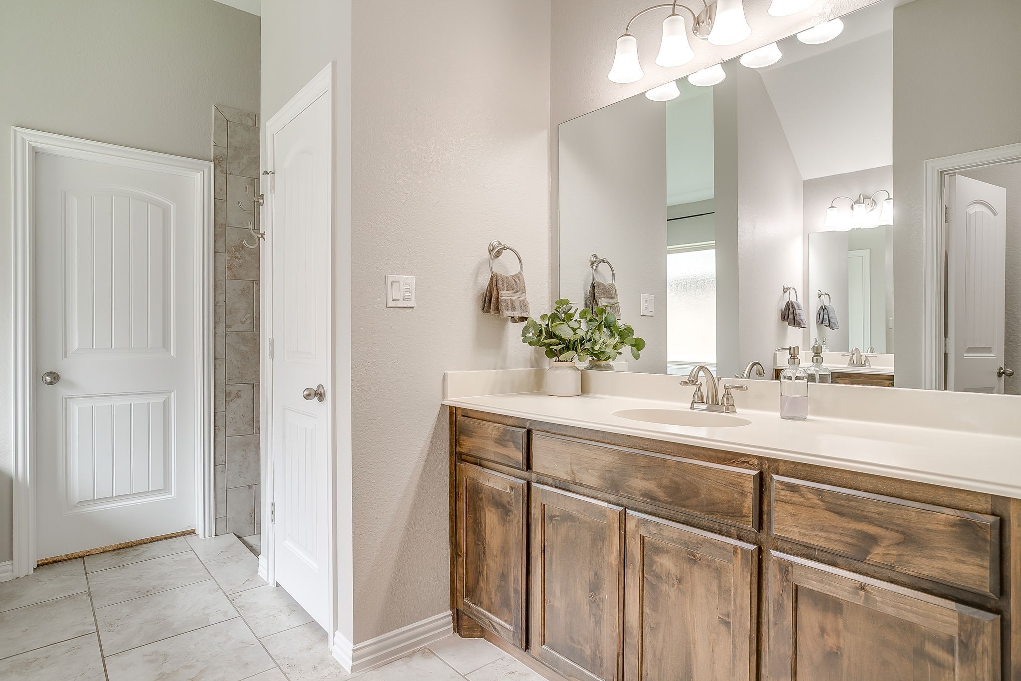 2721 Buffalo Run Burleson TX 76028