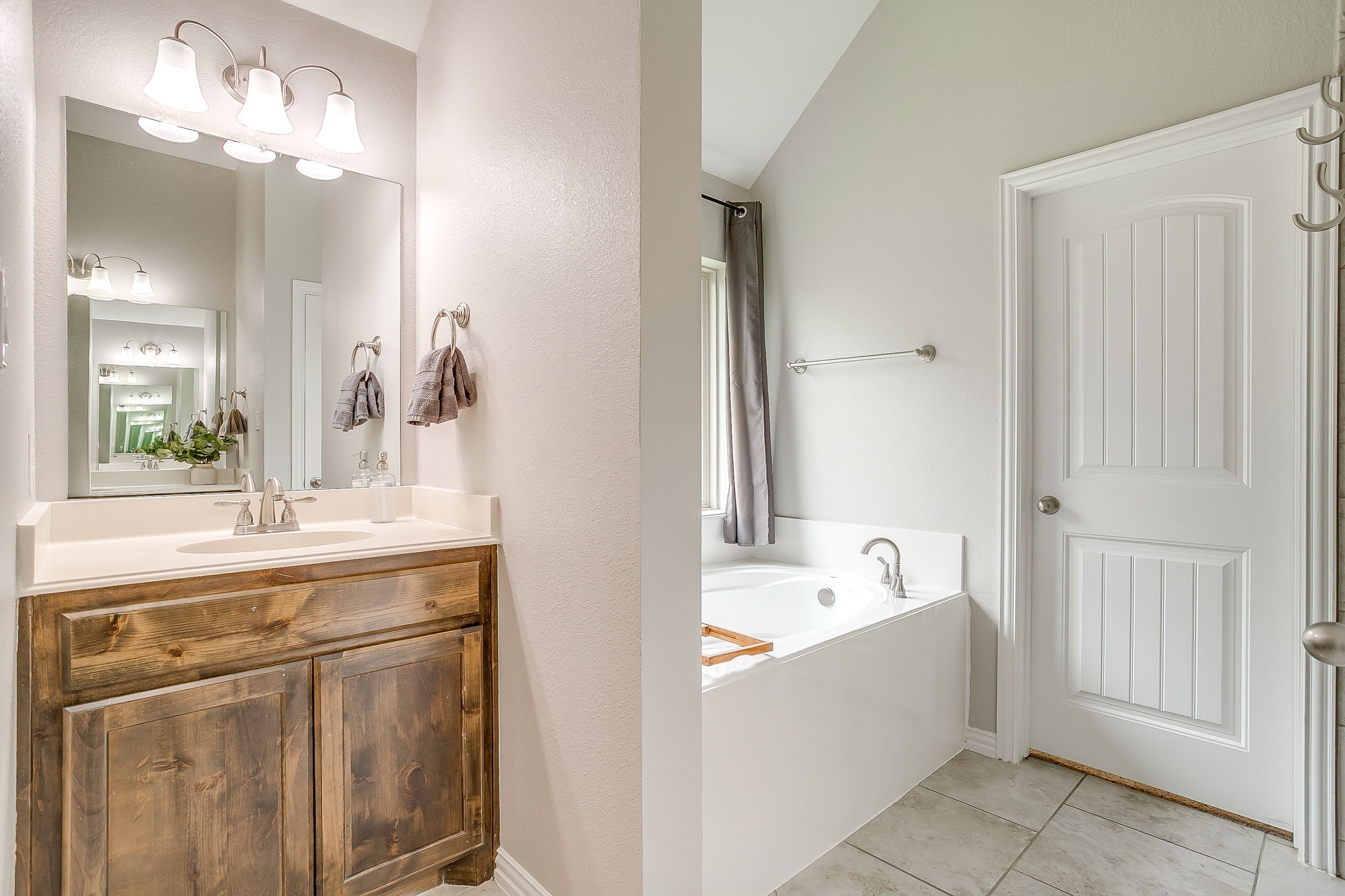 2721 Buffalo Run Burleson TX 76028