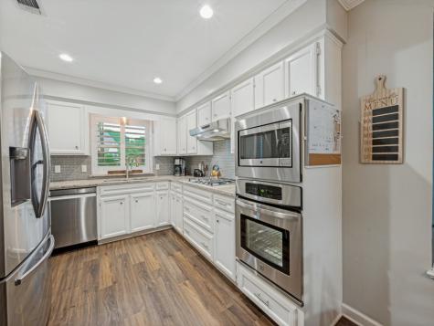 2526 Dove Creek Lane Carrollton TX 75006