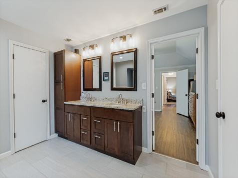 2526 Dove Creek Lane Carrollton TX 75006