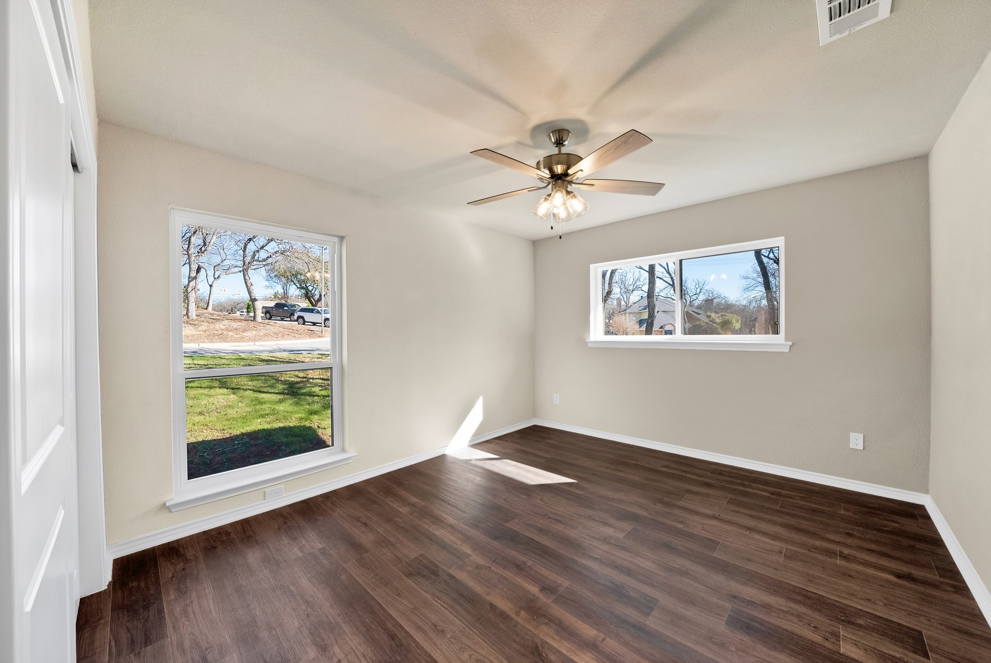 2814 Marquis Circle E Arlington TX 76016