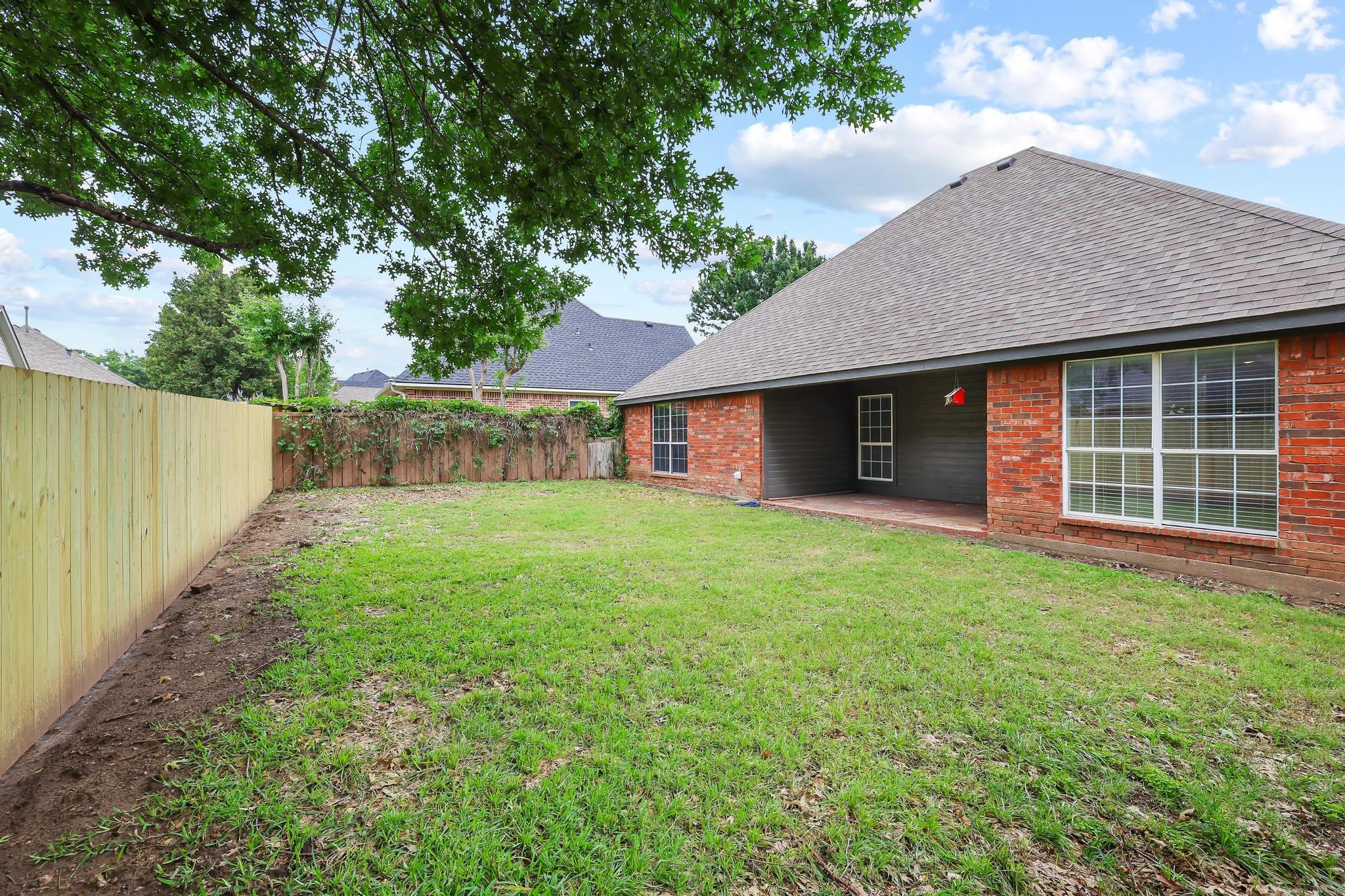702 Madison Place Sherman TX 75092