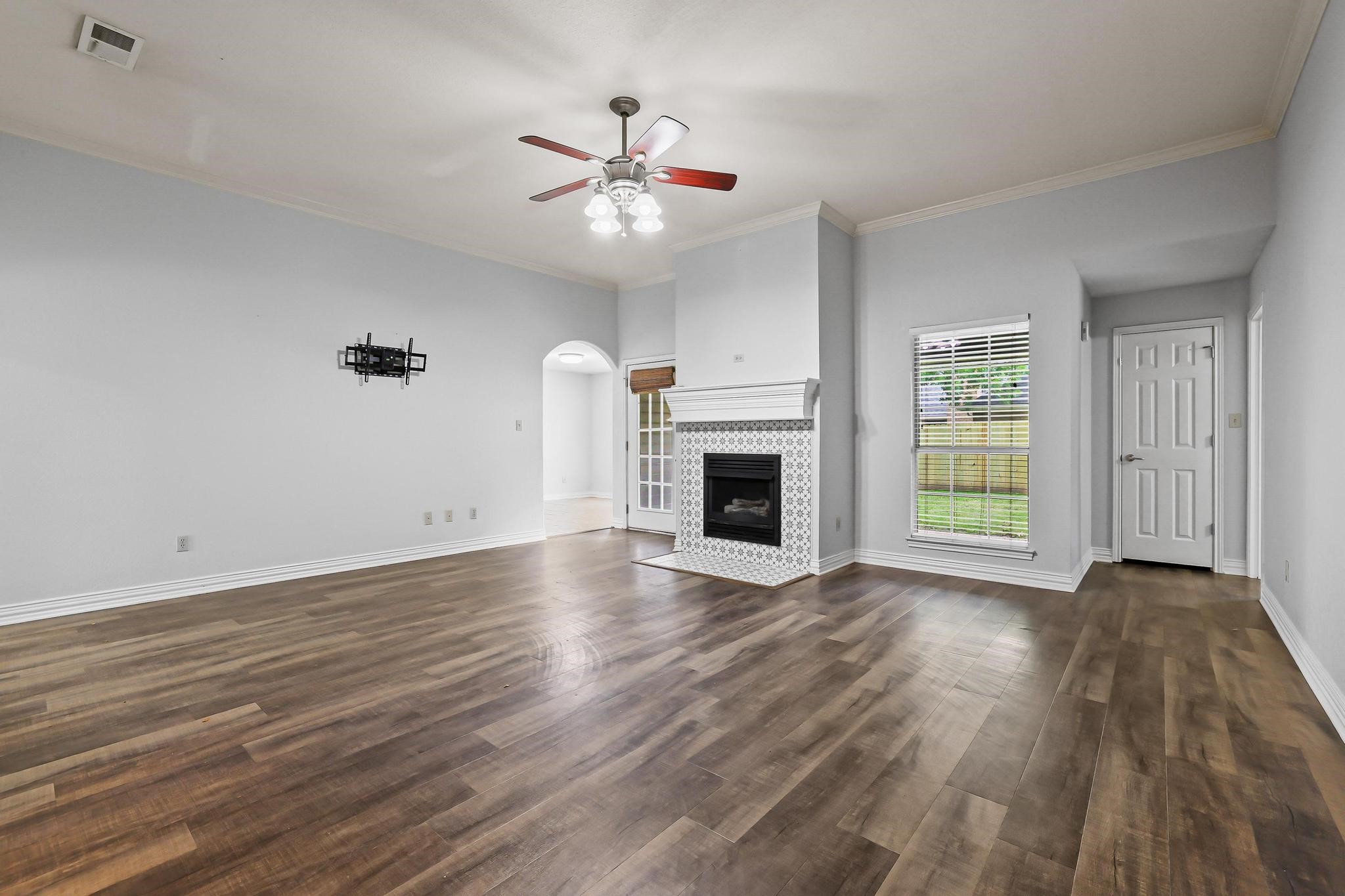 702 Madison Place Sherman TX 75092