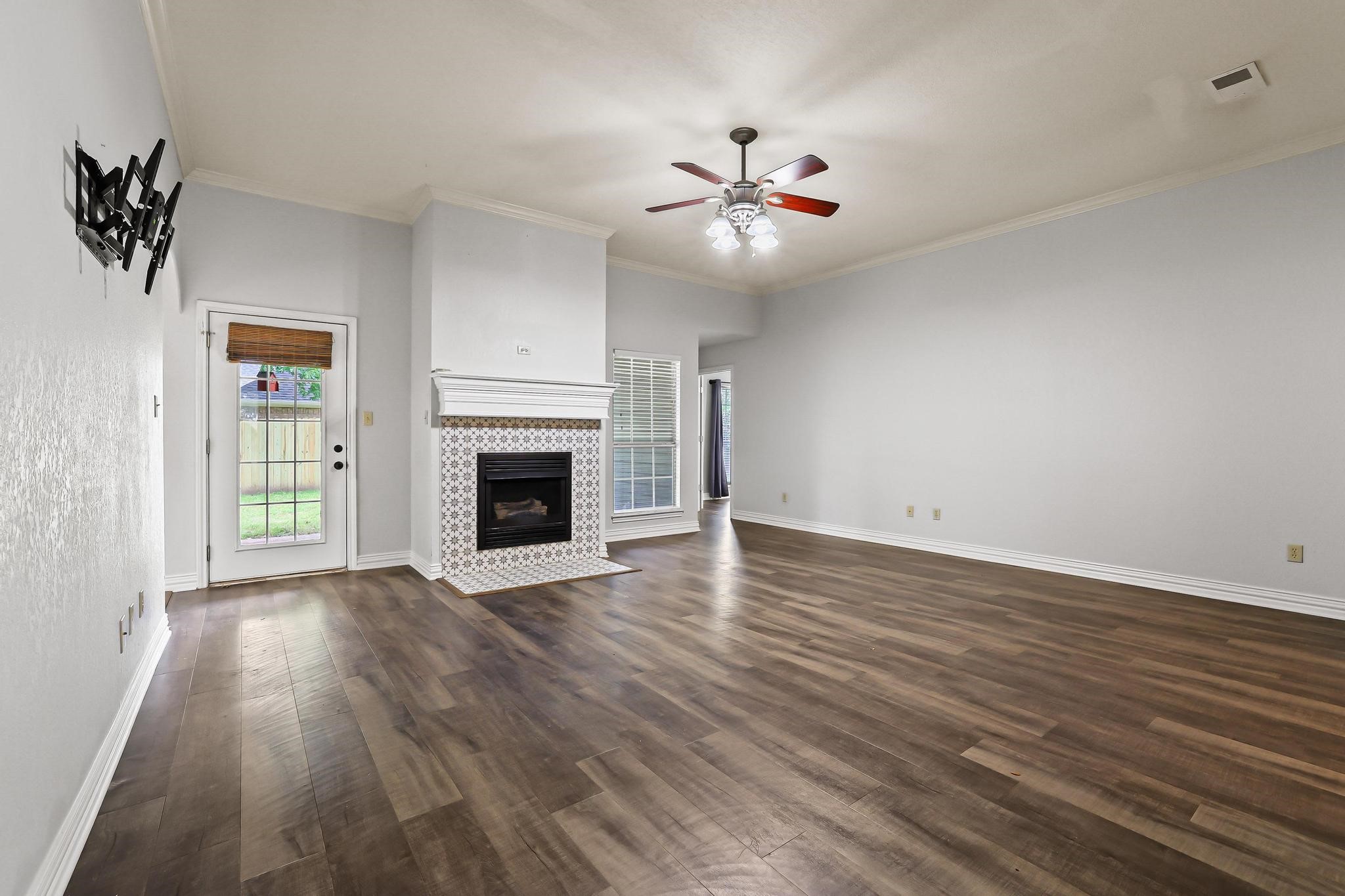702 Madison Place Sherman TX 75092