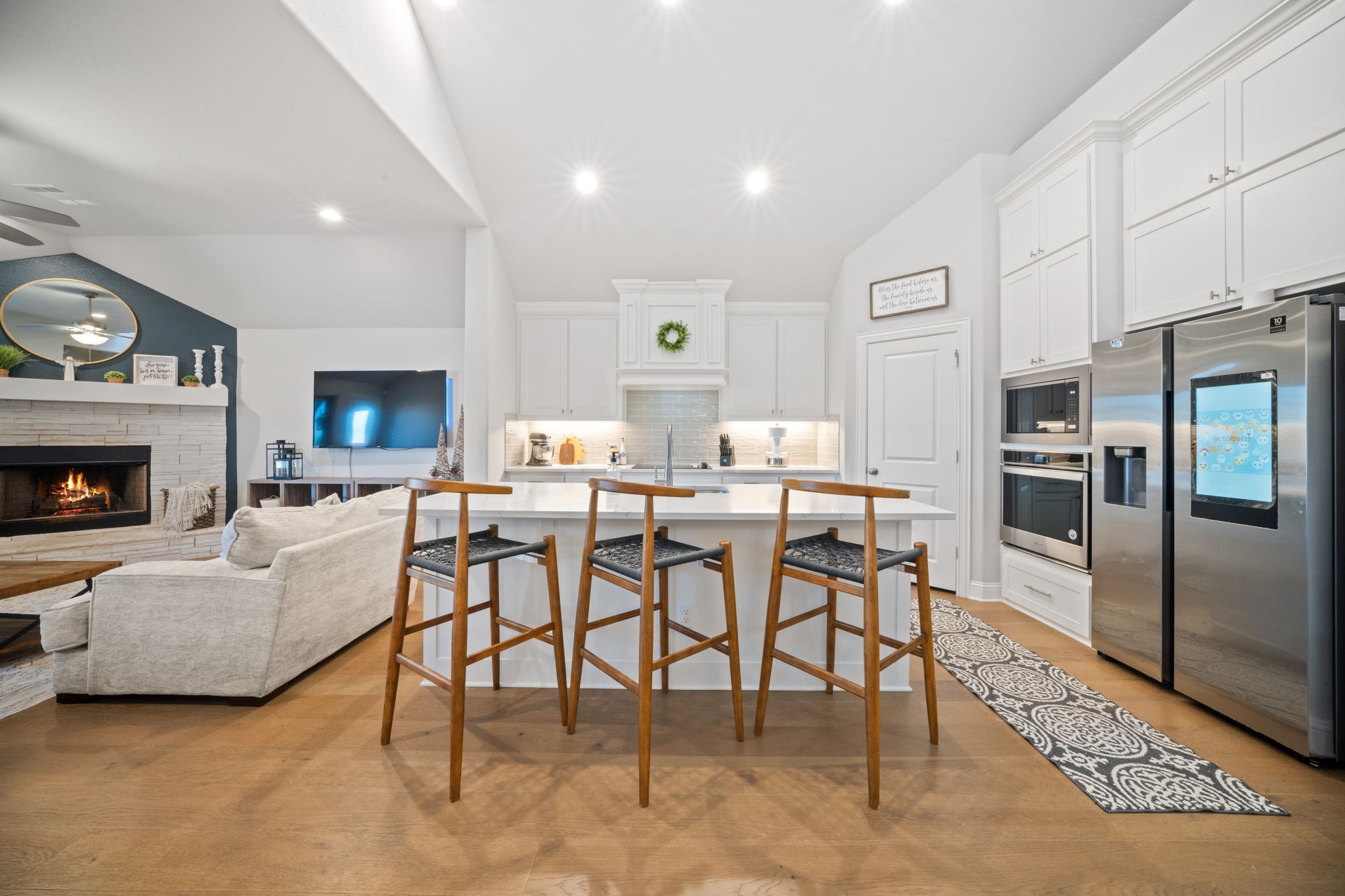 225 Lariat Trail Waxahachie TX 75165