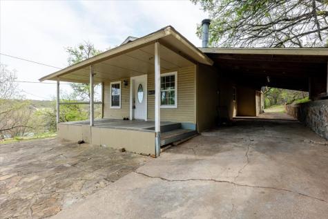 617 NW 9th Street Mineral Wells TX 76067