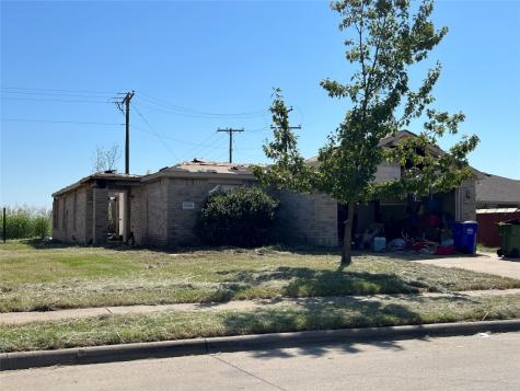 14840 Bell Manor Court Balch Springs TX 75180