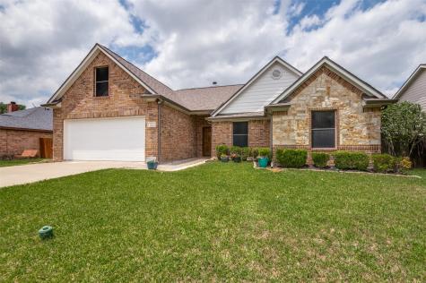 112 Hamblen Boulevard Palmer TX 75152