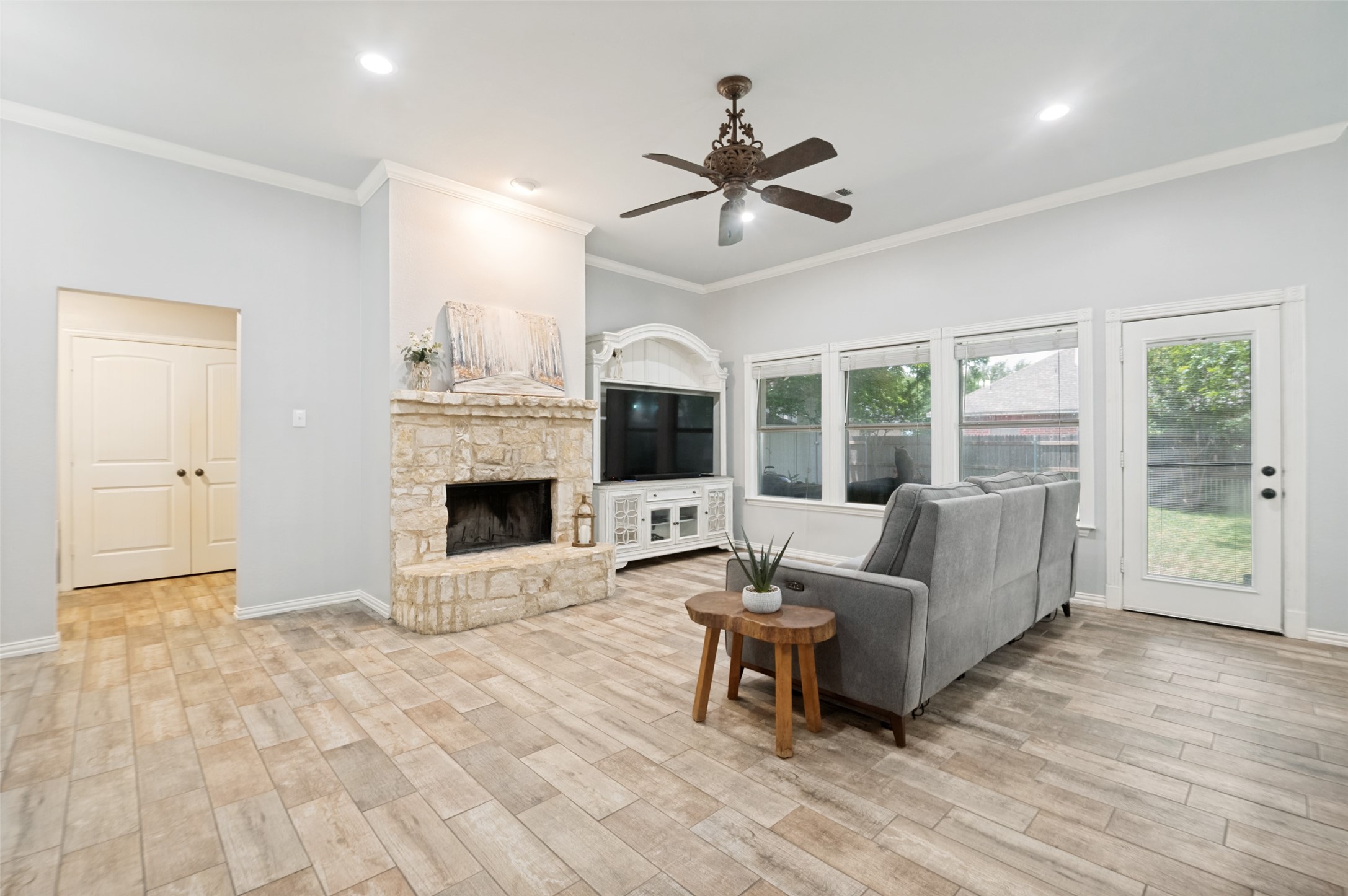 112 Hamblen Boulevard Palmer TX 75152
