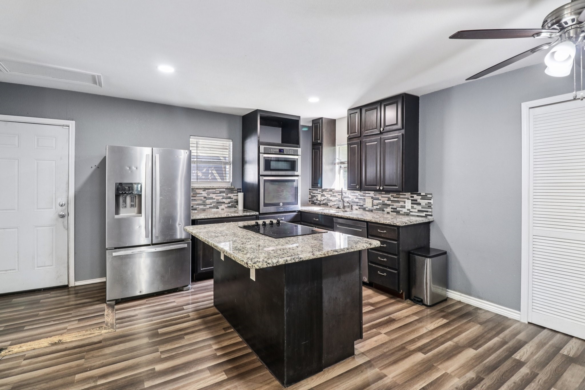 5340 Bourquin Street Dallas TX 75210