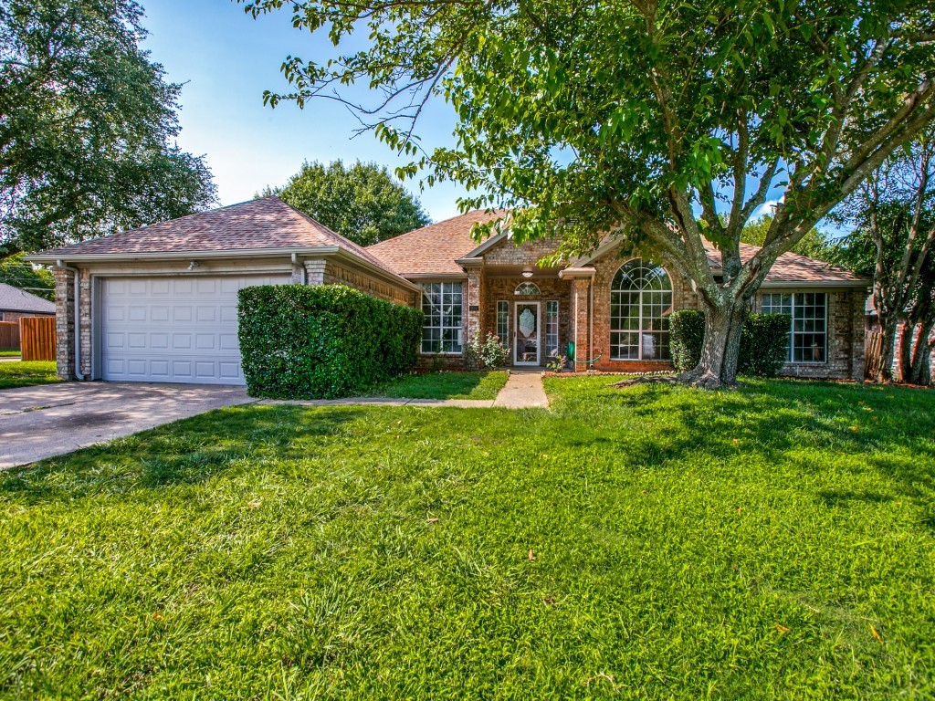 900 Ponds Court Cedar Hill TX 75104