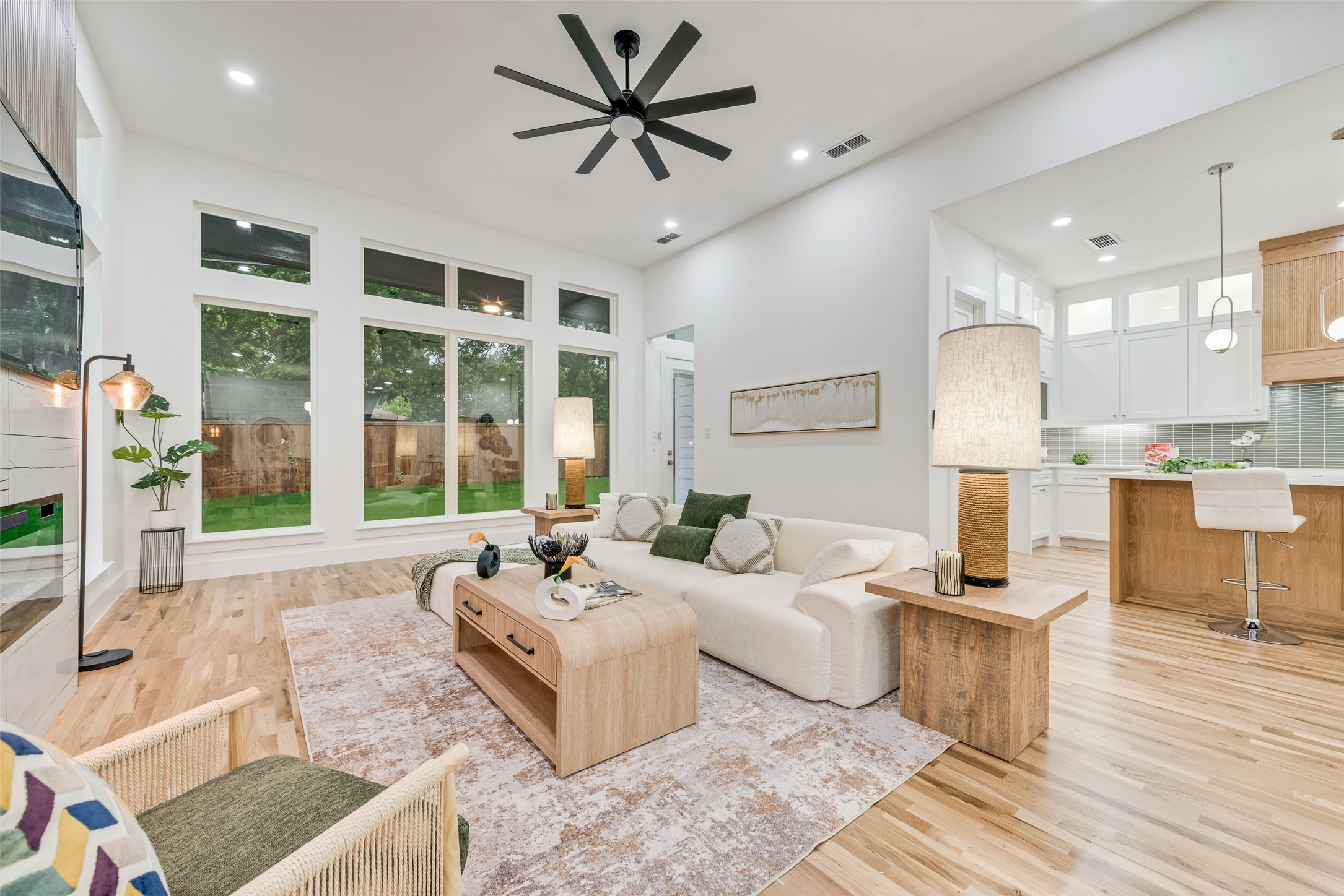 3530 Gibsondell Avenue Dallas TX 75211